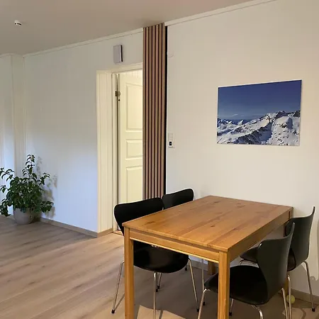 Modern Kvaloya Apartment
